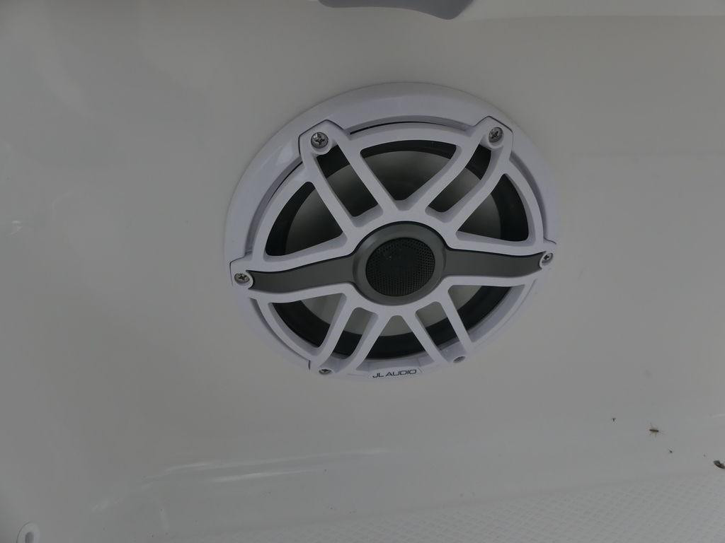 Robalo 246 Cayman SD