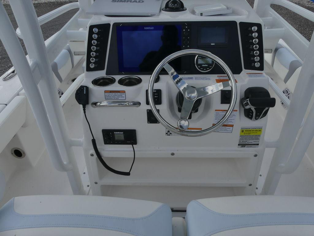 Robalo 246 Cayman SD