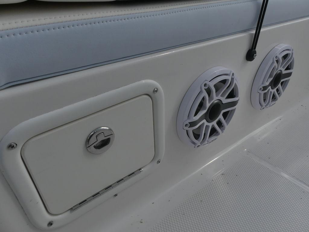 Robalo 246 Cayman SD