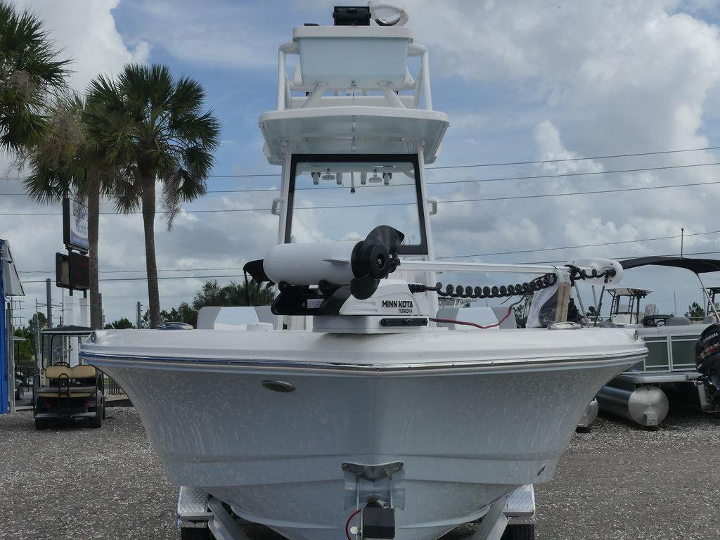 Robalo 246 Cayman SD