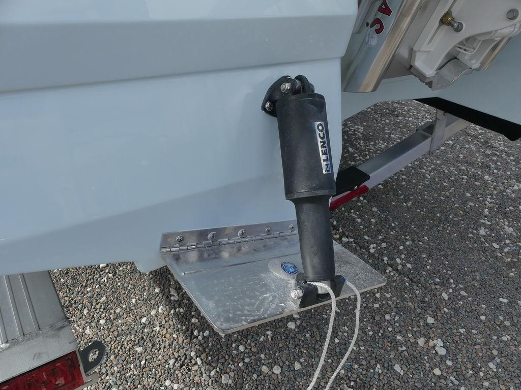 Robalo 246 Cayman SD