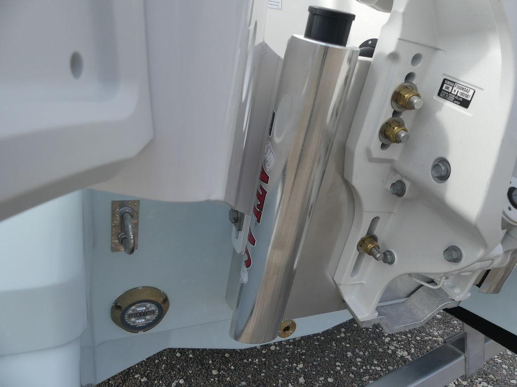 Robalo 246 Cayman SD