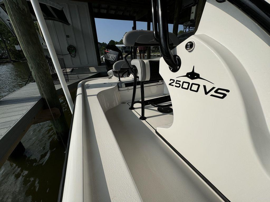 Turner Boat Works 2500 VS