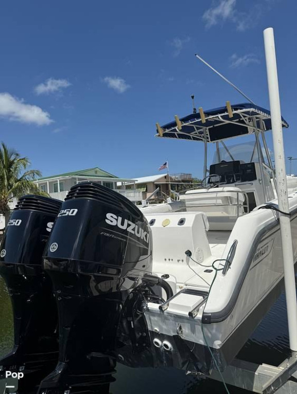 Boston Whaler Outrage 26 CC