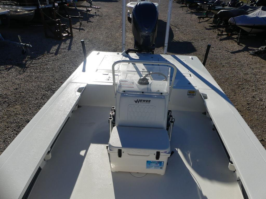 Hewes Redfisher 21