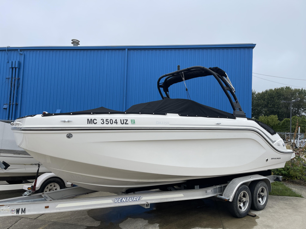 Bayliner DX2250