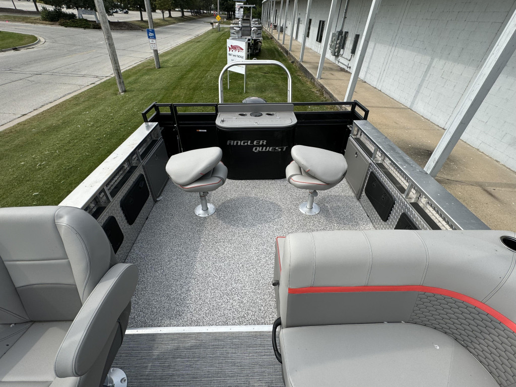 Angler QWEST 8524 FAMILY FISH