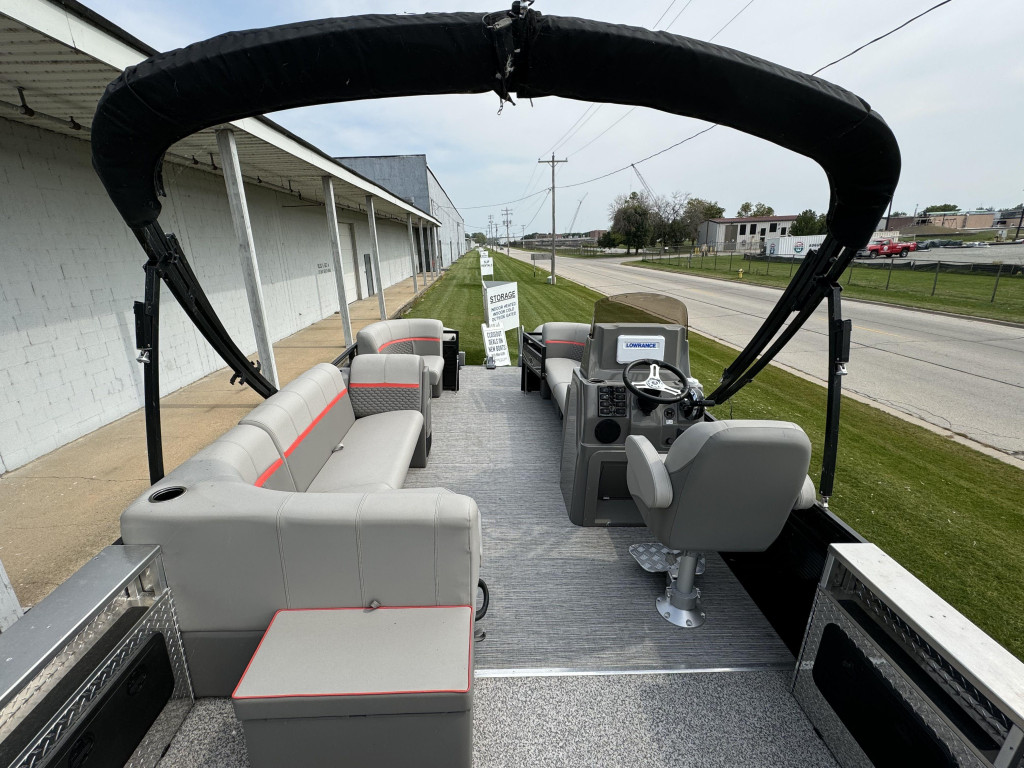 Angler QWEST 8524 FAMILY FISH