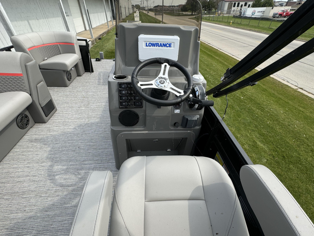 Angler QWEST 8524 FAMILY FISH