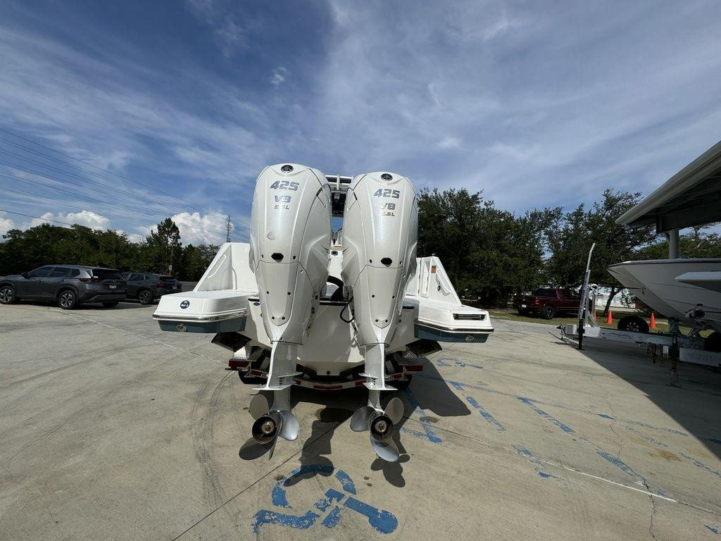 Edgewater Center Console