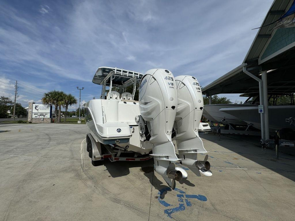 Edgewater Center Console