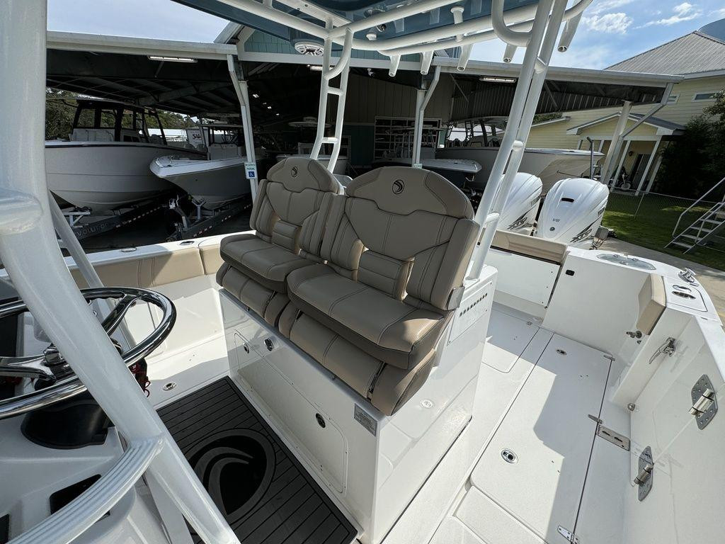 Edgewater Center Console