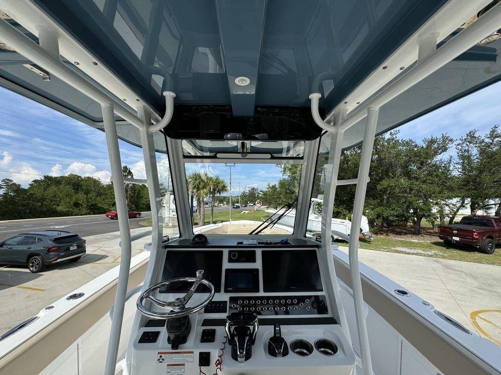 Edgewater Center Console