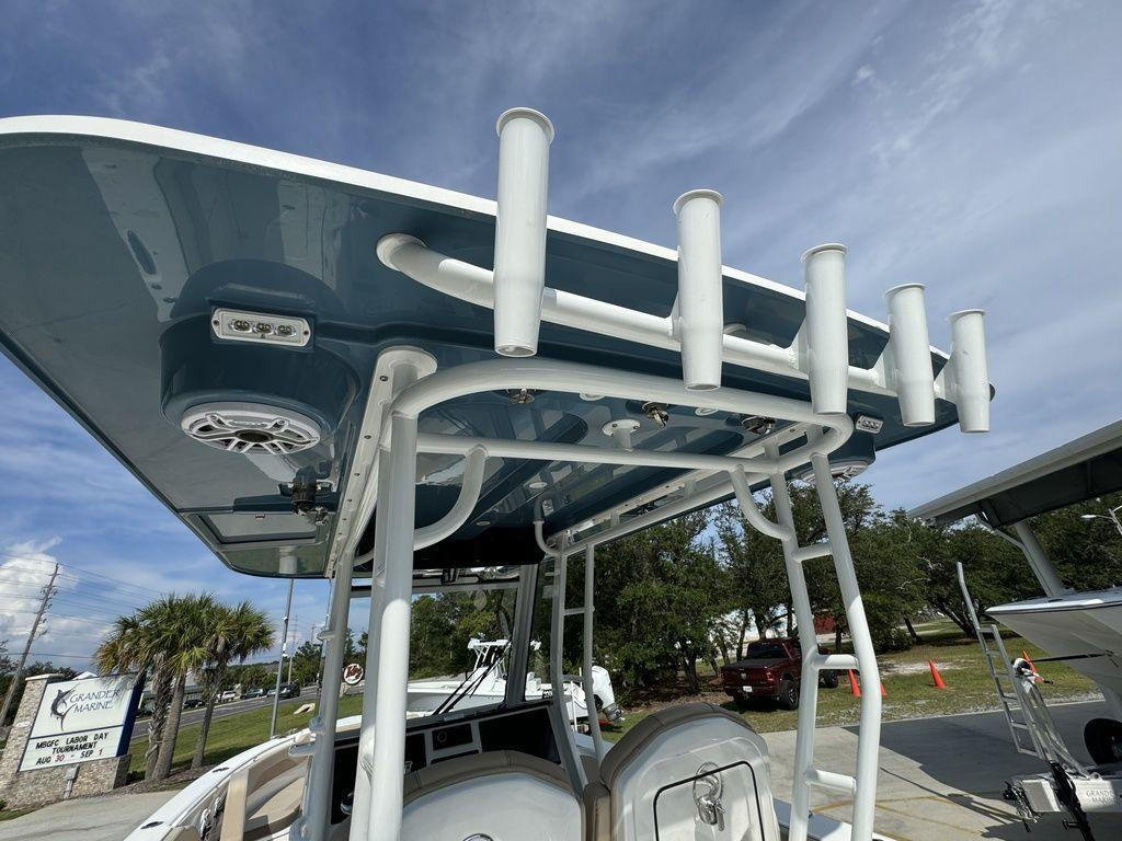 Edgewater Center Console