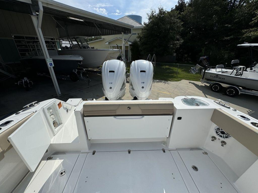 Edgewater Center Console