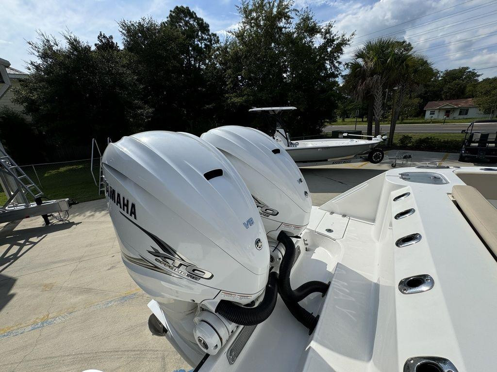 Edgewater Center Console