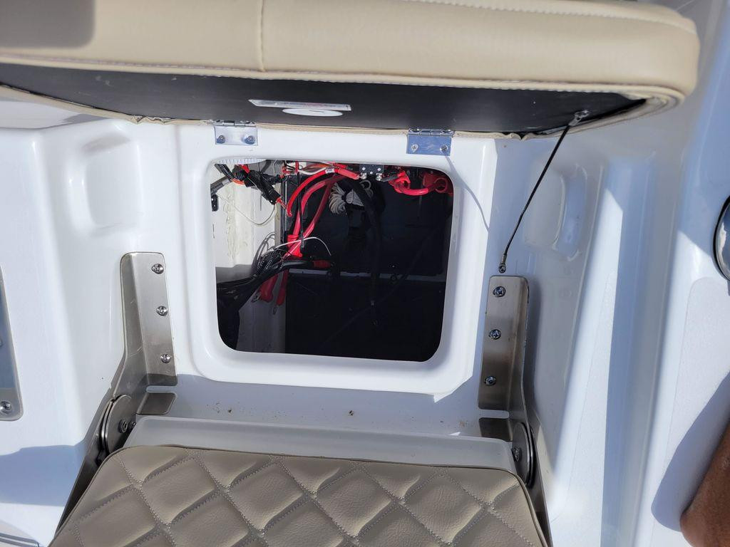 Nautic Star 191 Hybrid