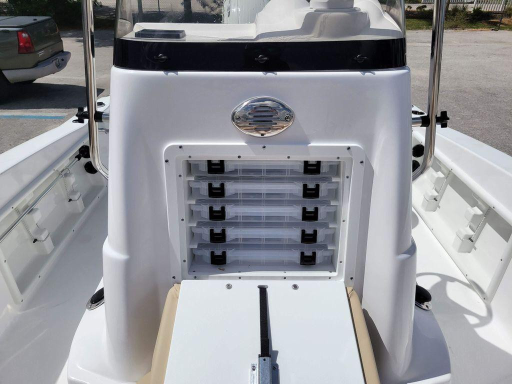 Nautic Star 191 Hybrid