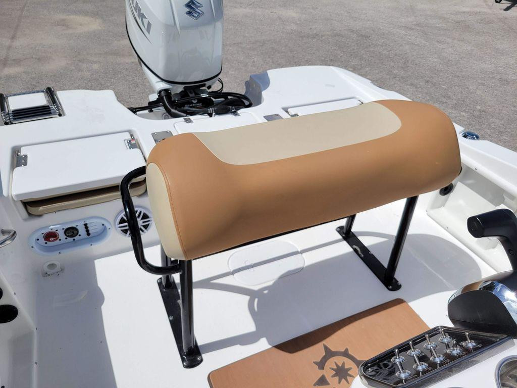 Nautic Star 191 Hybrid