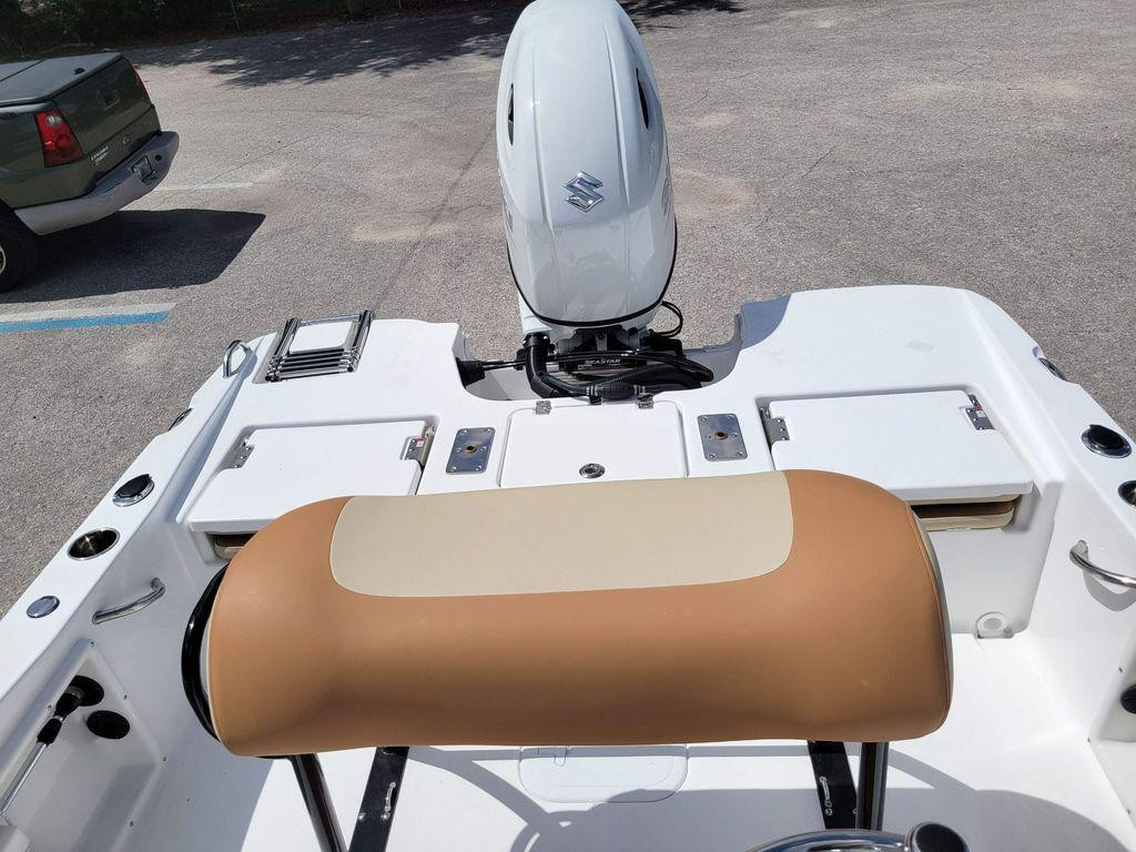 Nautic Star 191 Hybrid