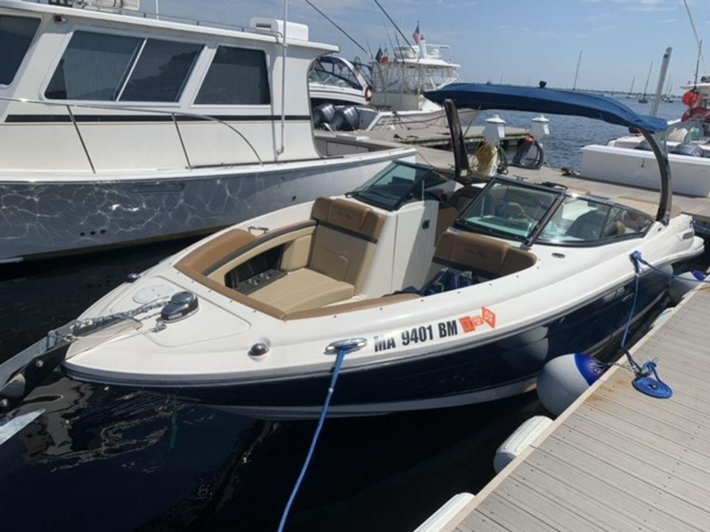 Sea Ray 250 SLX