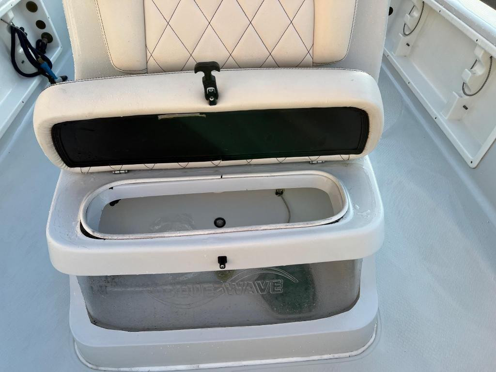 Blue Wave 2400 Pure Bay