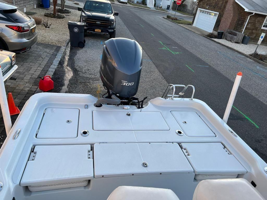 Blue Wave 2400 Pure Bay