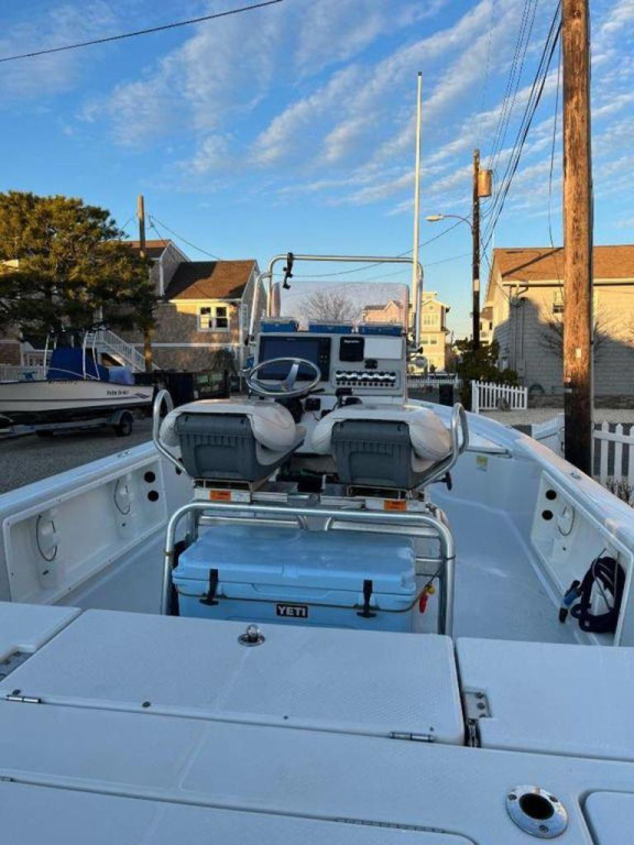 Blue Wave 2400 Pure Bay