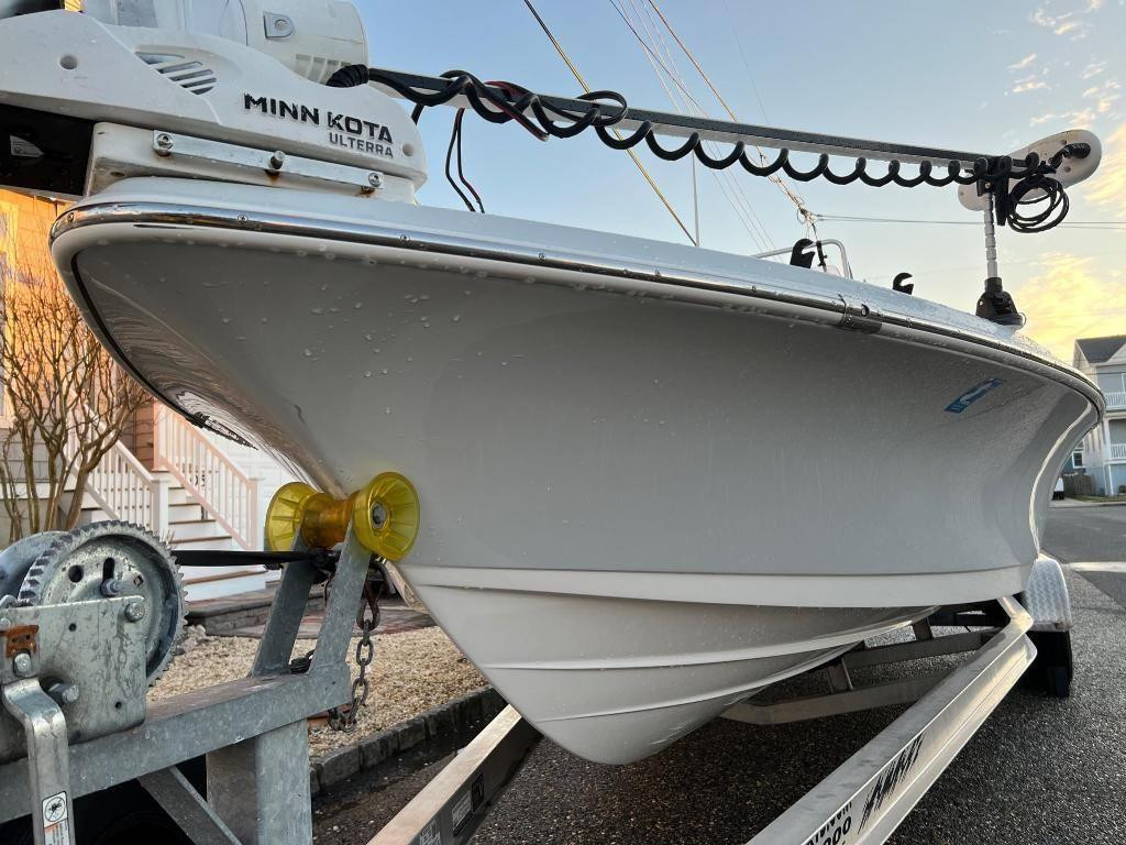 Blue Wave 2400 Pure Bay