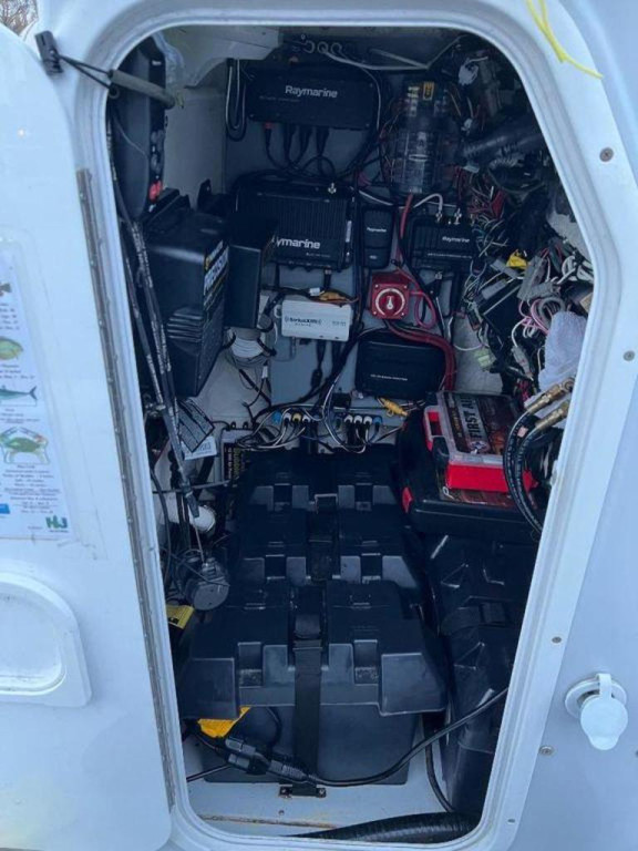 Blue Wave 2400 Pure Bay