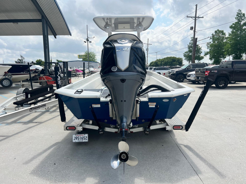 Avid Boats 23 Mag