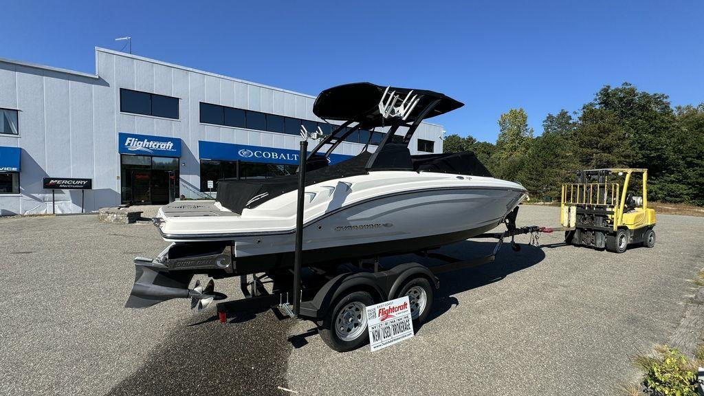 Chaparral 23 H2O Surf