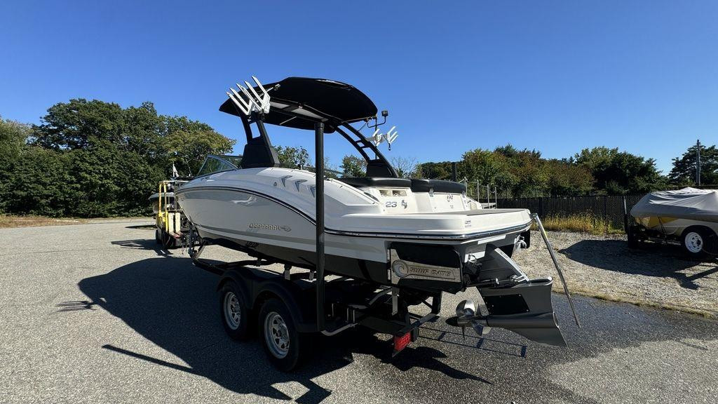 Chaparral 23 H2O Surf