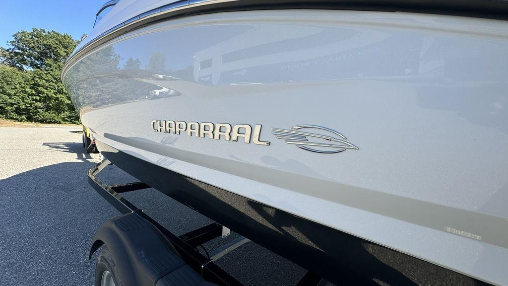 Chaparral 23 H2O Surf