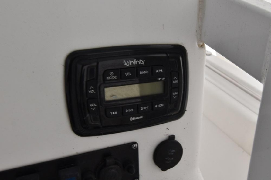 Sea Hunt Gamefish 25