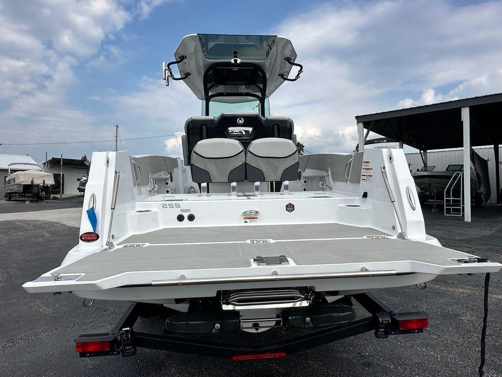 Scarab 255 Open SE