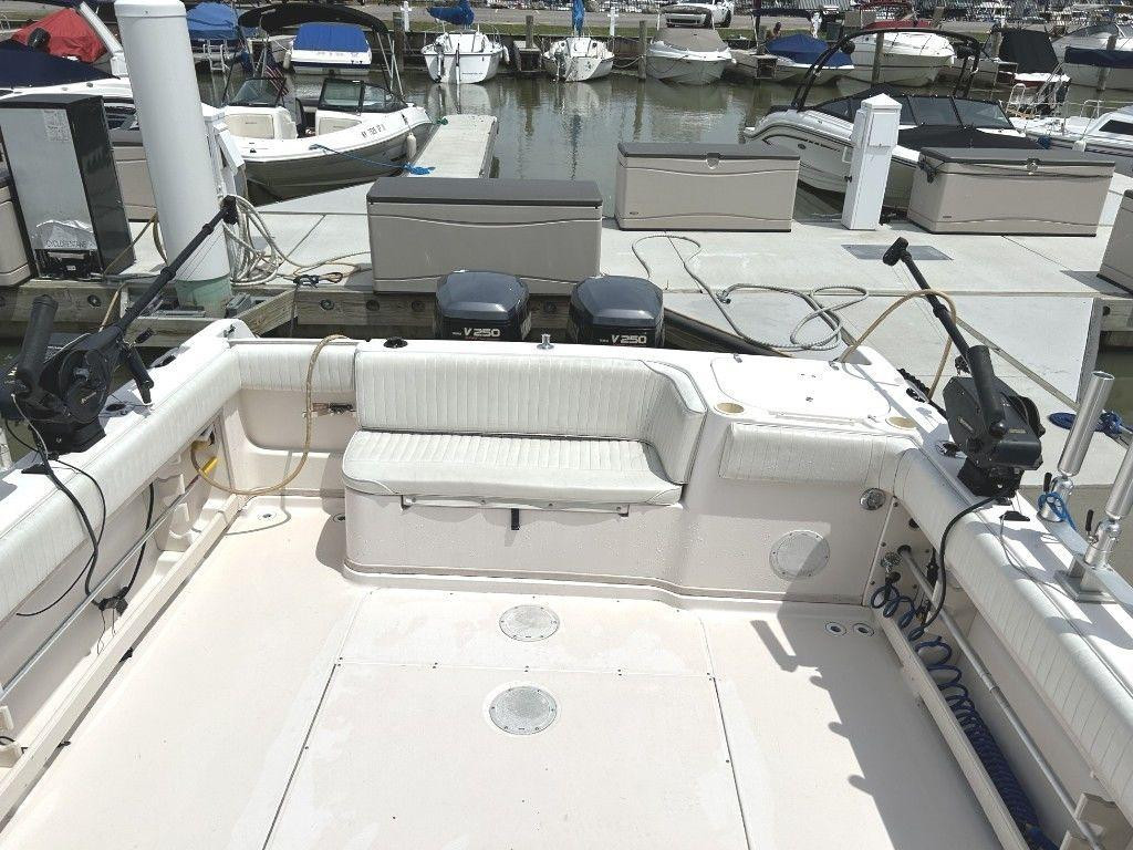 Grady White Marlin 300