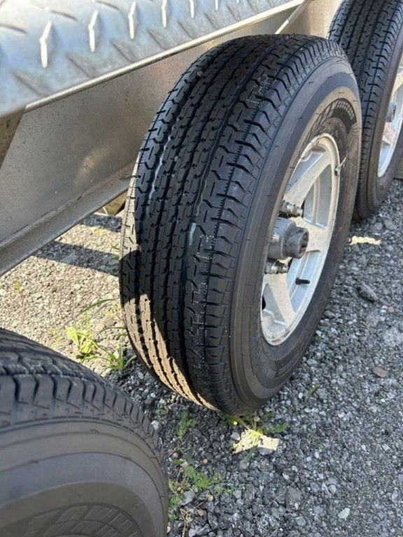 Grady White Marlin 300