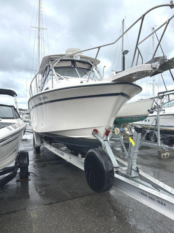 Grady White Marlin 300