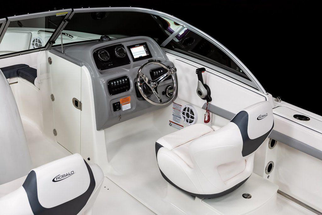 Robalo R207