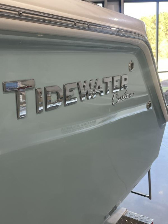 Tidewater 256 Adventure