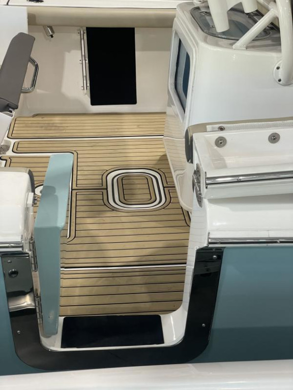 Tidewater 256 Adventure