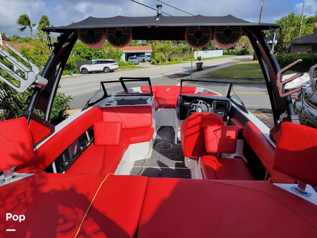 ATX Surf Boats 20 type S