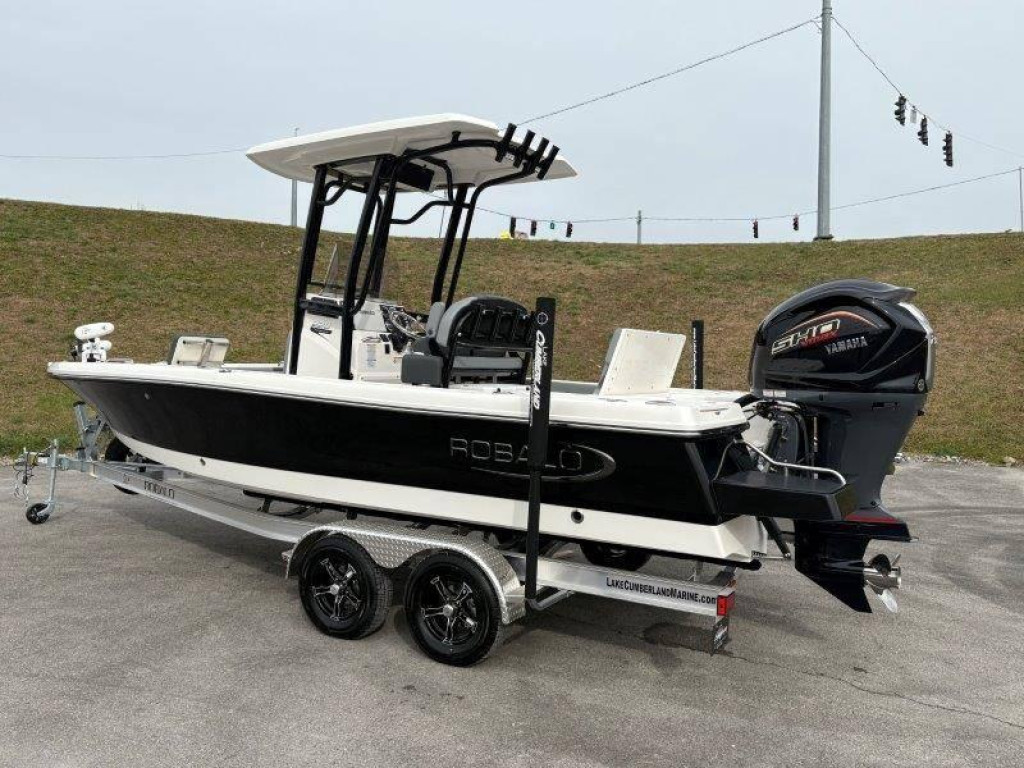 Robalo 226 Cayman