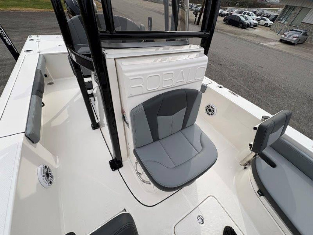 Robalo 226 Cayman