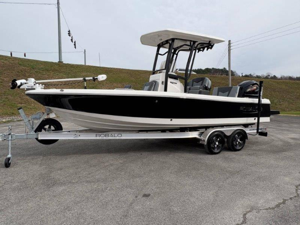 Robalo 226 Cayman