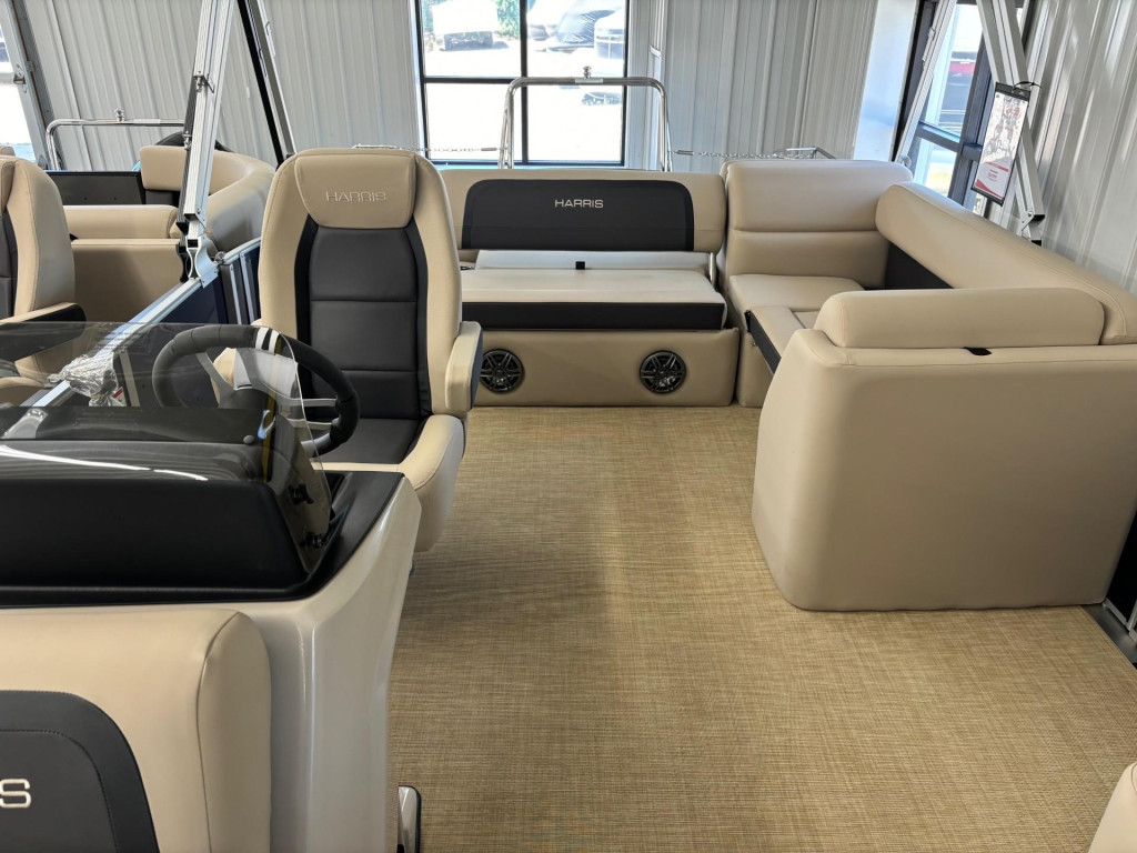 Harris Cruiser 210 Tri