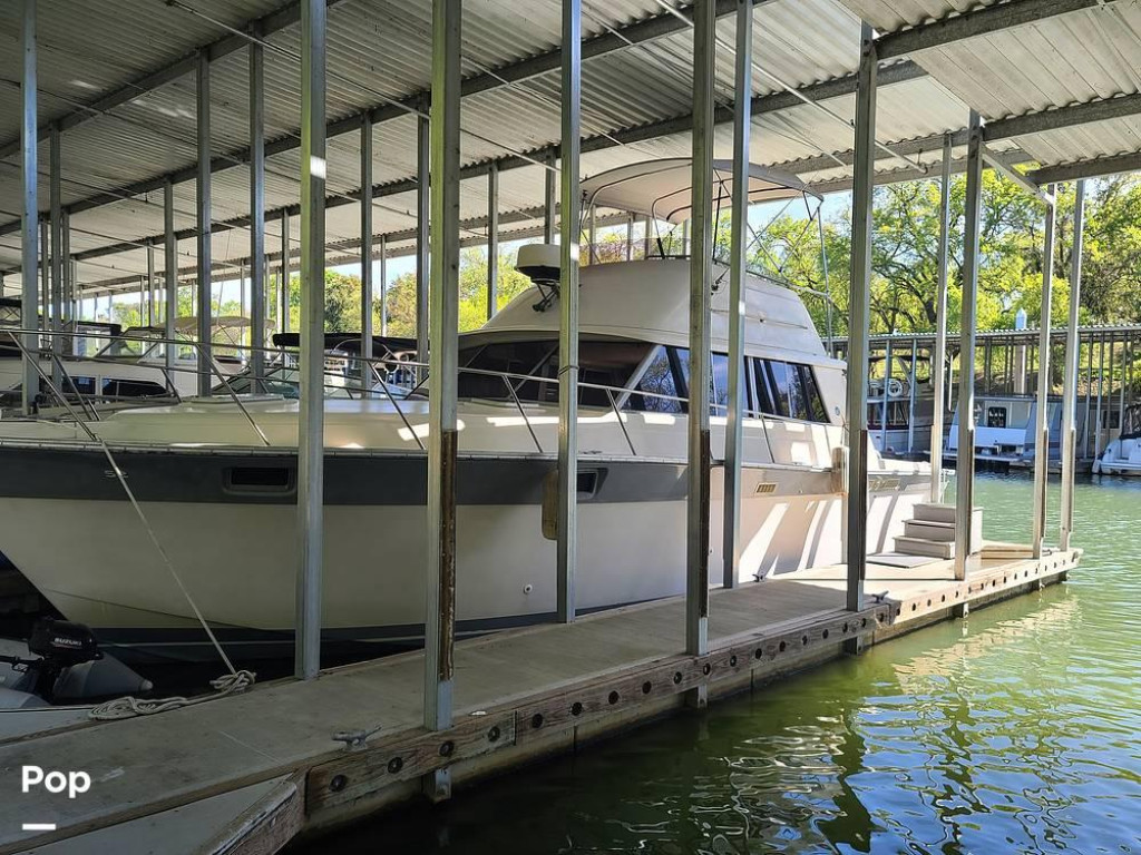 Silverton 37 Convertible