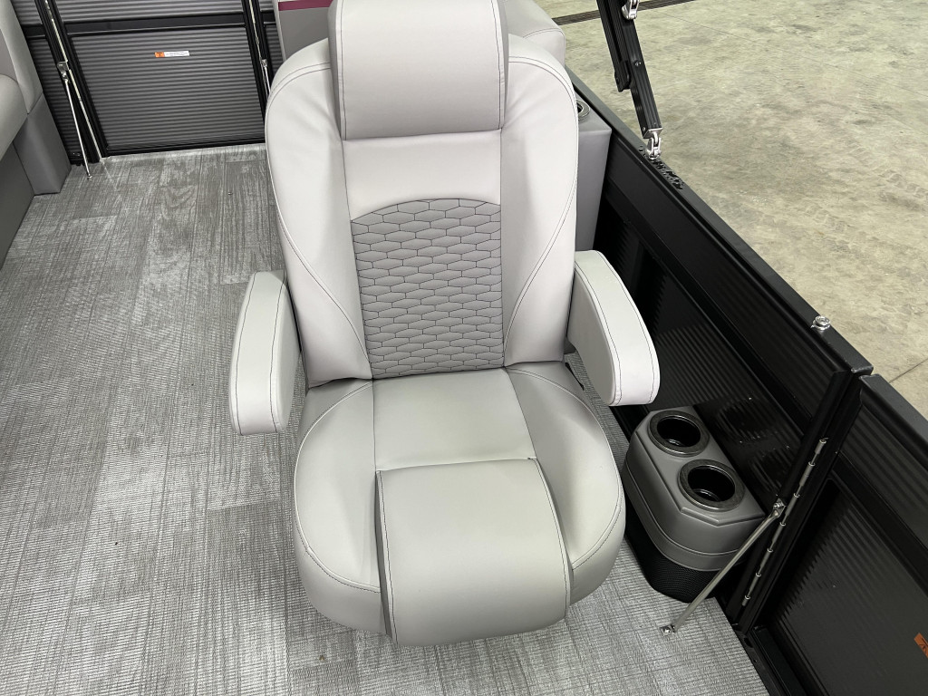 Qwest 820 E RLS LTZ TT2