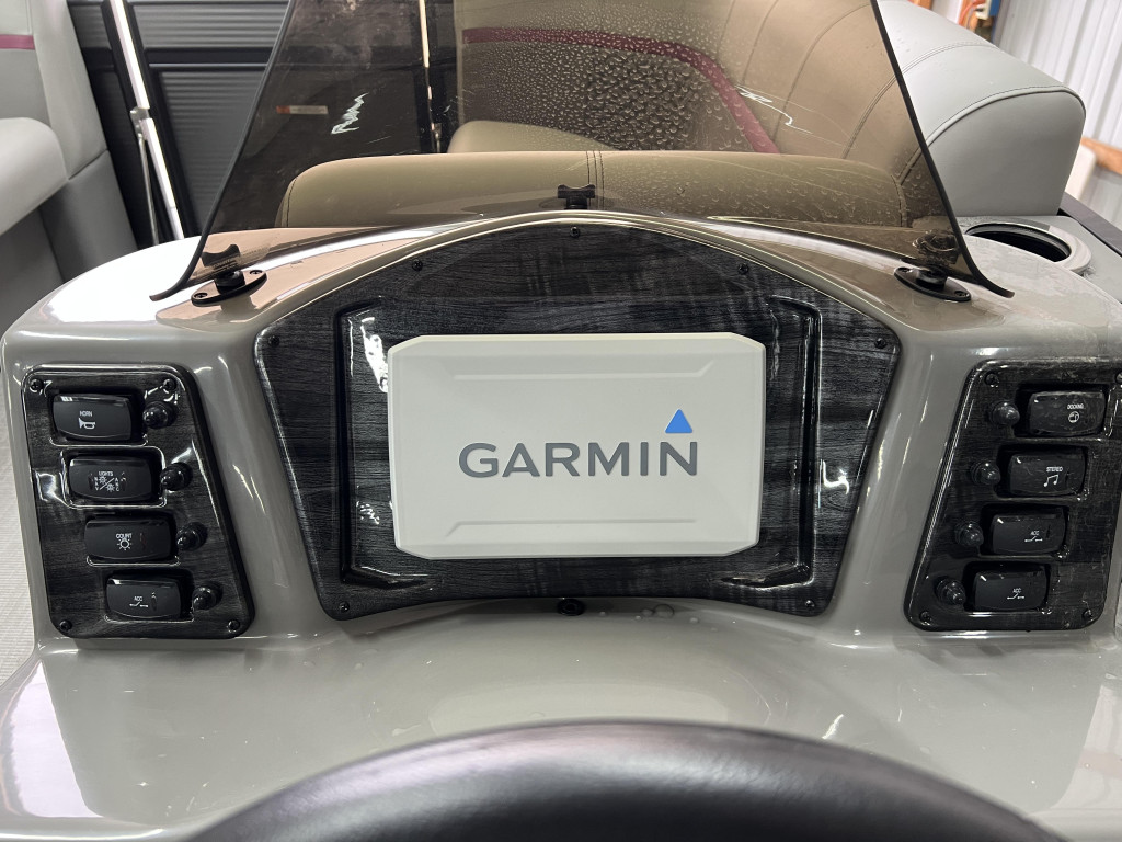 Qwest 820 E RLS LTZ TT2